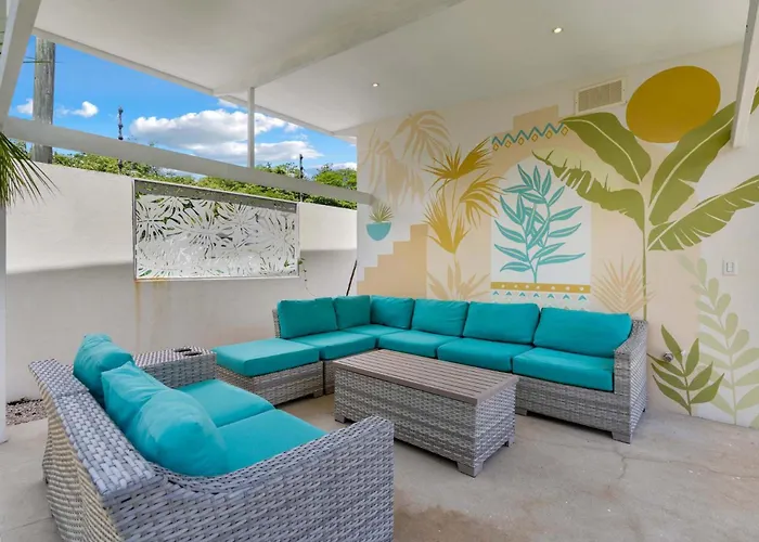 Sprawling Modern With A Tranquil Outdoor Living Space Swimming Pool And A Private Casita *